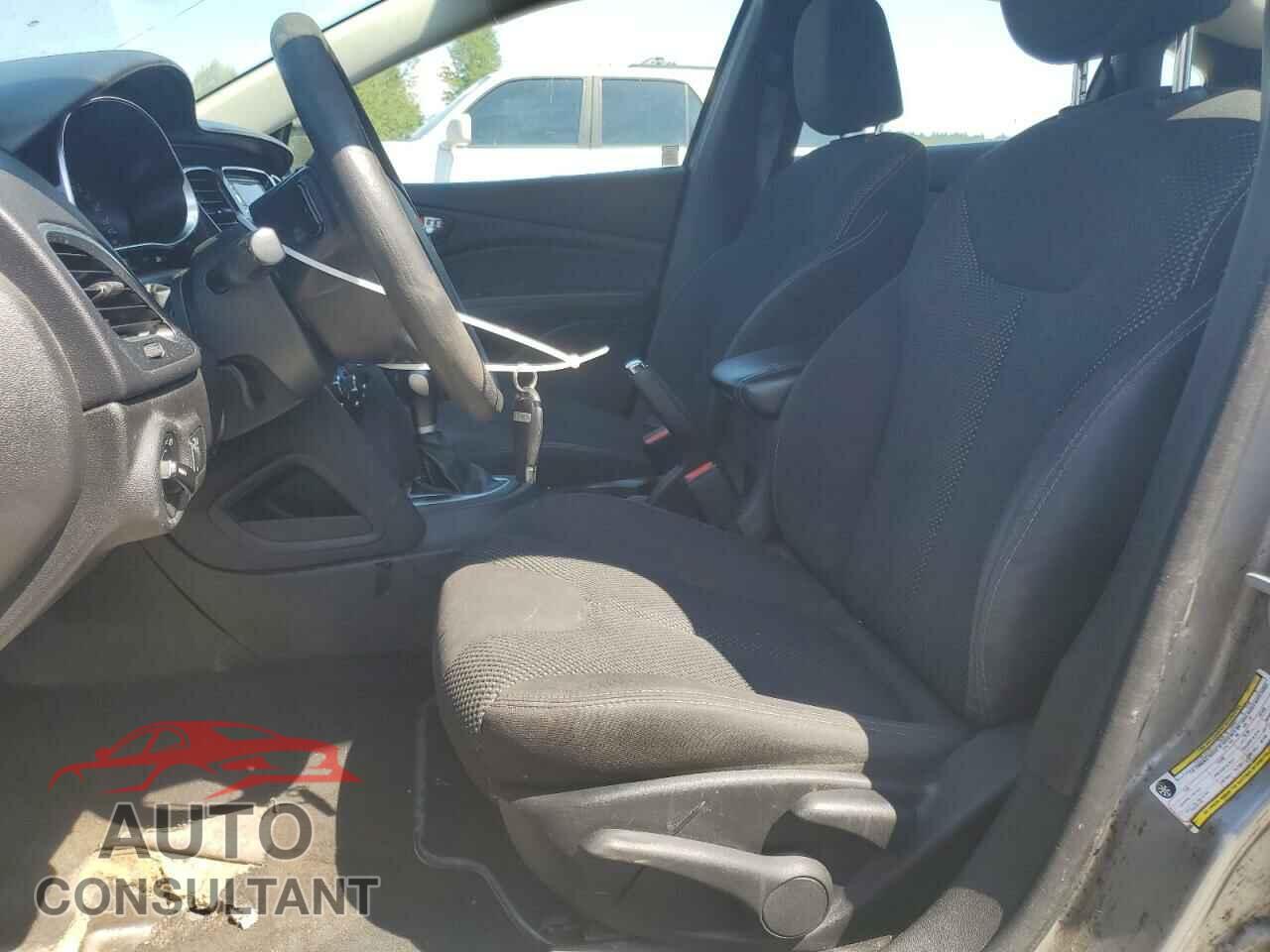 DODGE DART 2015 - 1C3CDFBB9FD118928