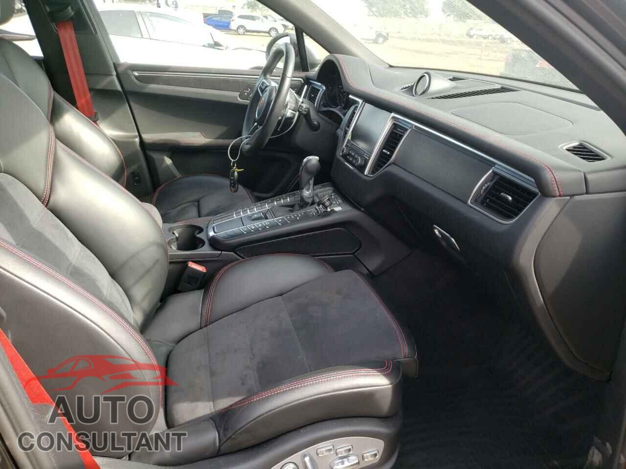 PORSCHE MACAN 2017 - WP1AG2A59HLB56777