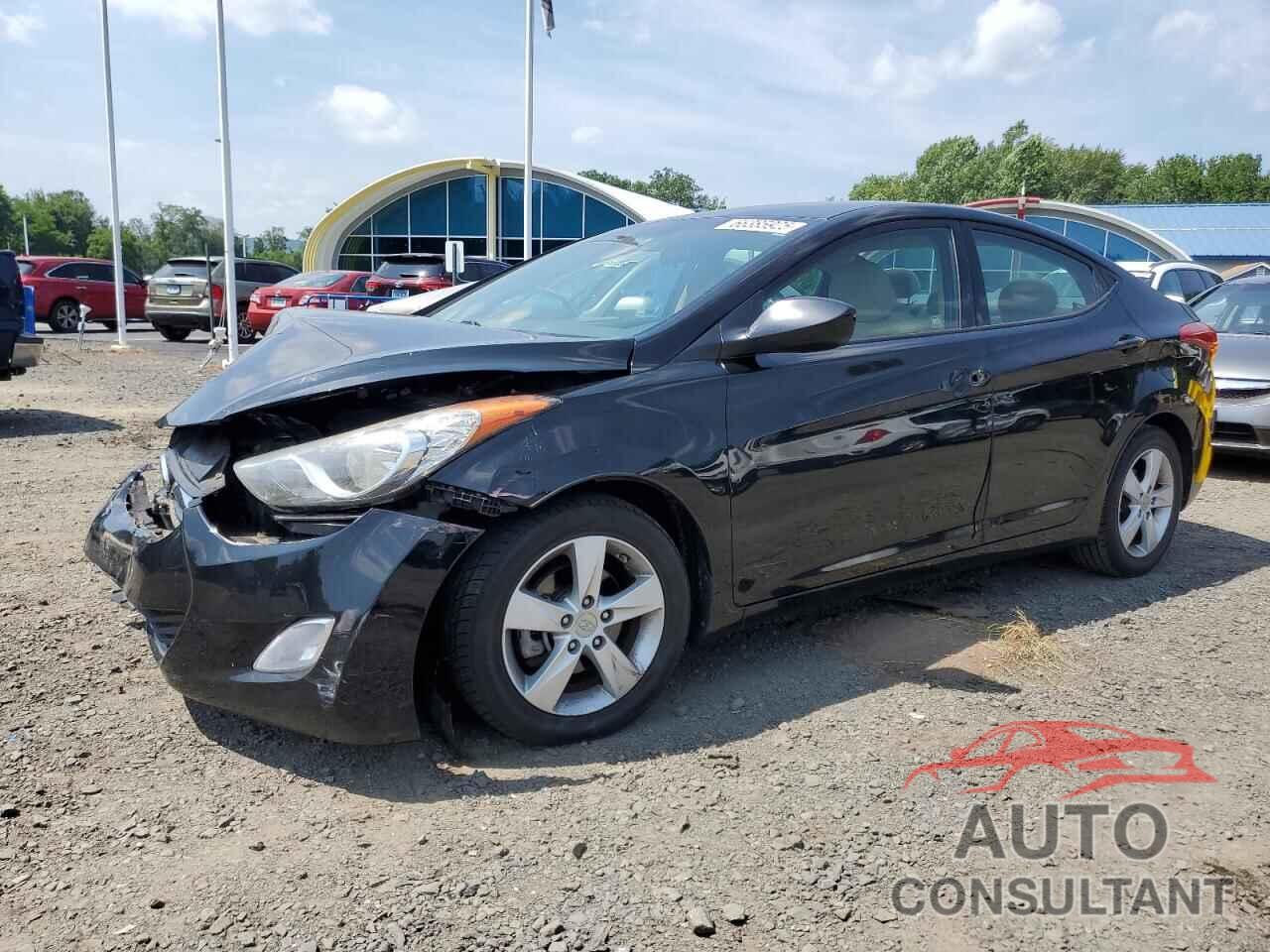 HYUNDAI ELANTRA 2013 - 5NPDH4AE8DH370455