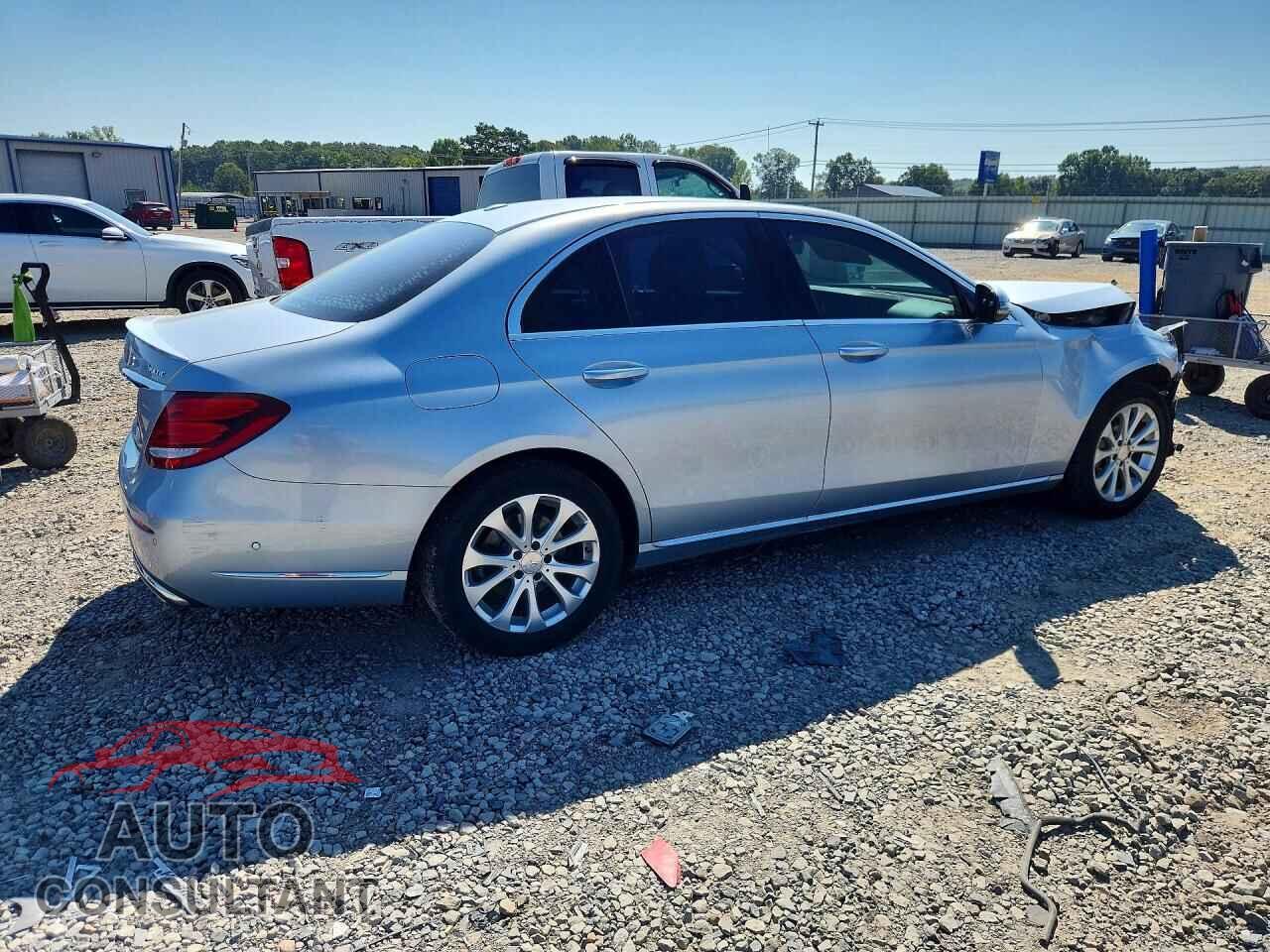 MERCEDES-BENZ E-CLASS 2017 - WDDZF4KBXHA068085