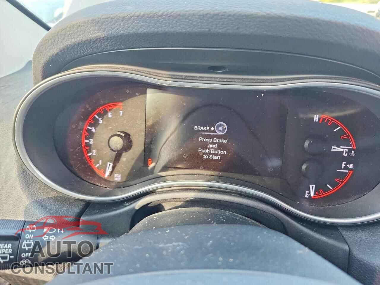DODGE DURANGO 2018 - 1C4SDHET4JC385240