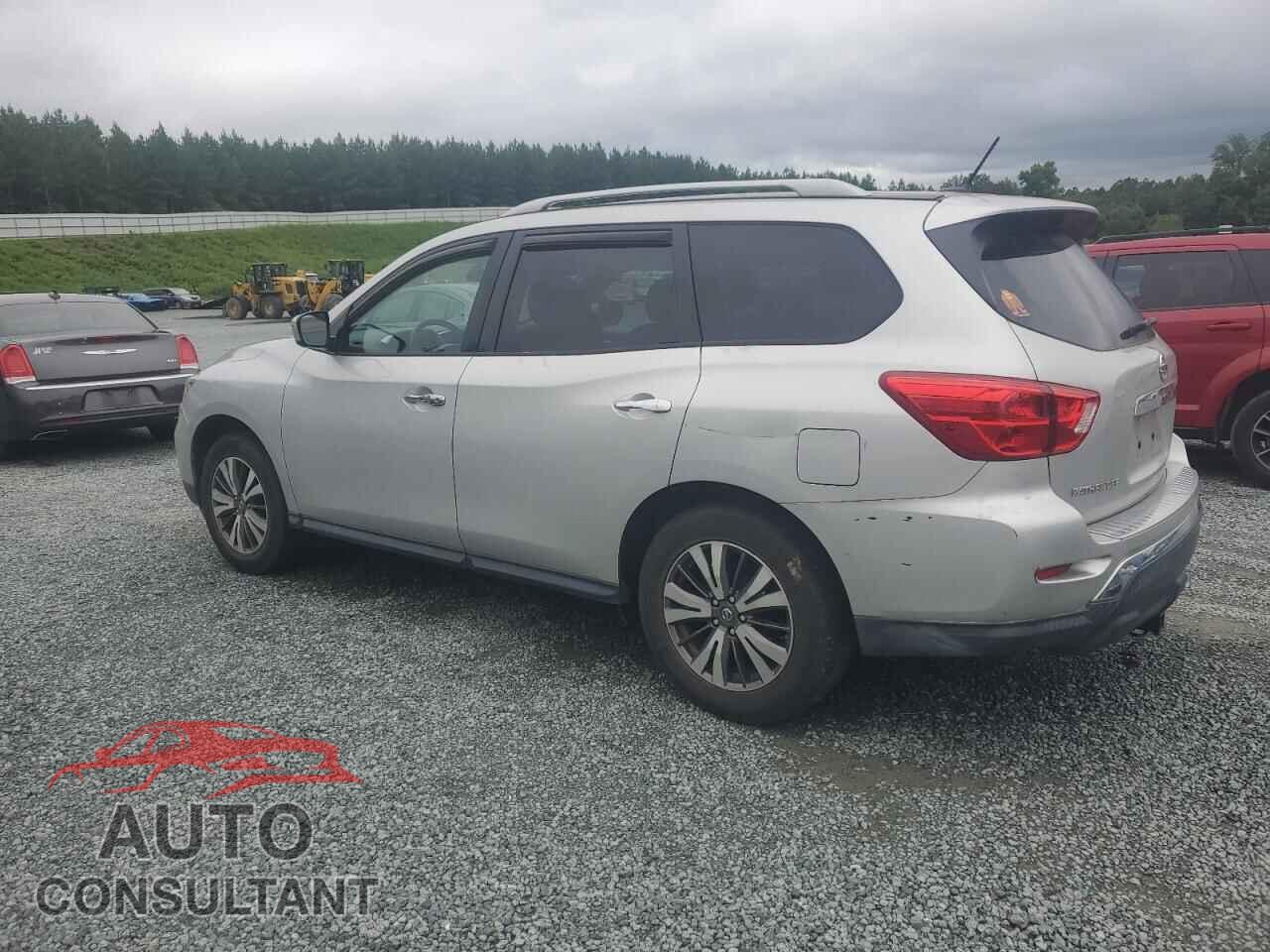 NISSAN PATHFINDER 2017 - 5N1DR2MNXHC612740