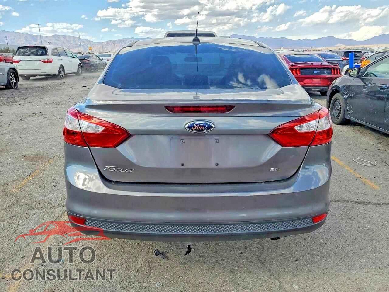FORD FOCUS 2014 - 1FADP3F24EL462015
