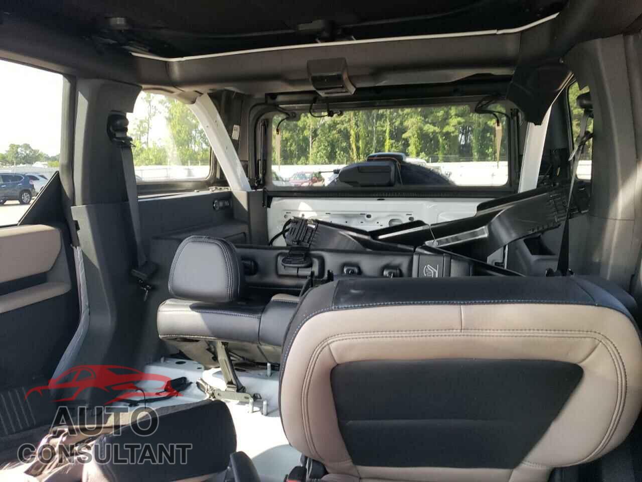 FORD BRONCO 2023 - 1FMEE5DPXPLC09634