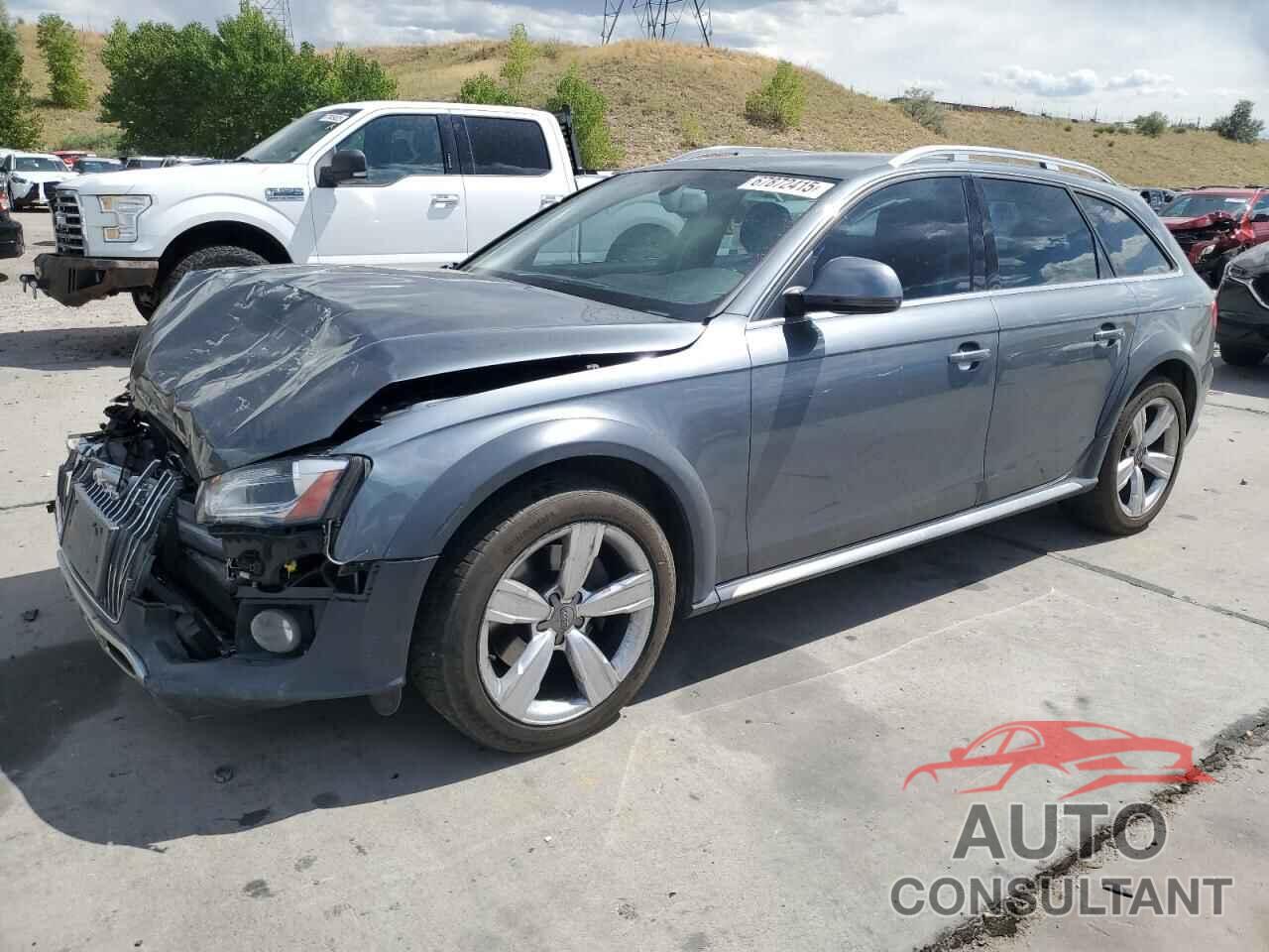 AUDI A4 2013 - WA1UFAFL2DA043398