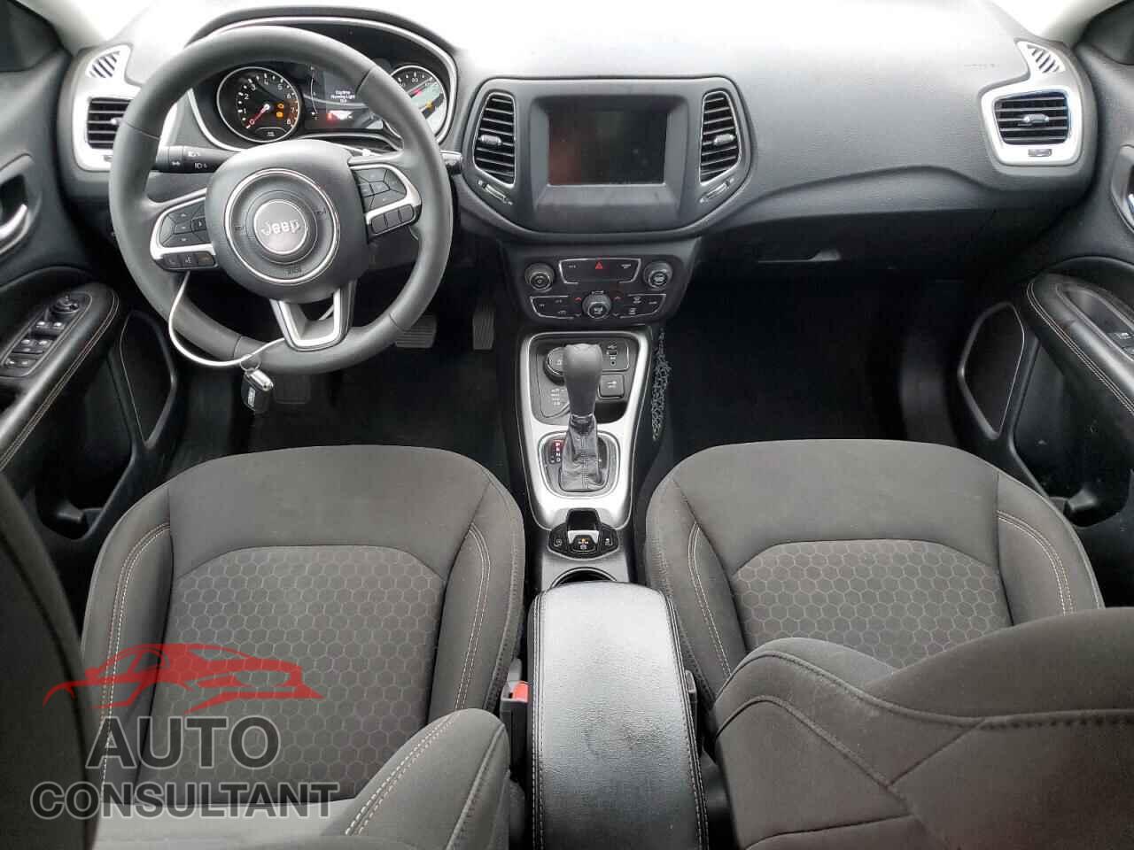 JEEP COMPASS 2020 - 3C4NJDAB5LT209106