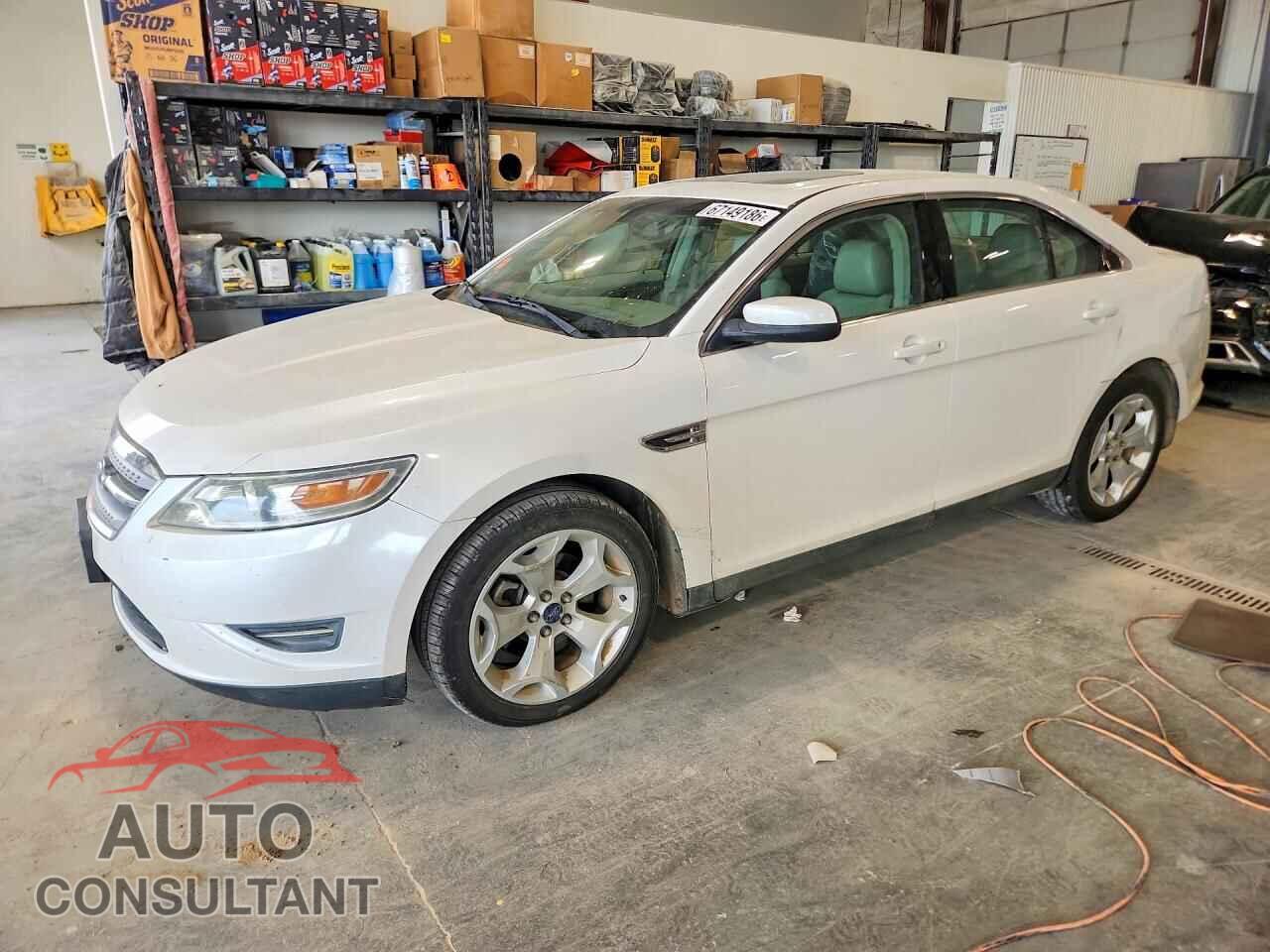 FORD TAURUS 2011 - 1FAHP2EW6BG171231