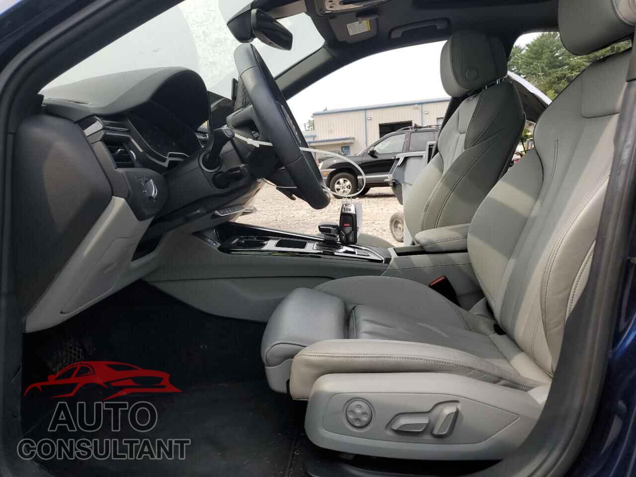 AUDI A4 2021 - WAUDAAF44MA034535