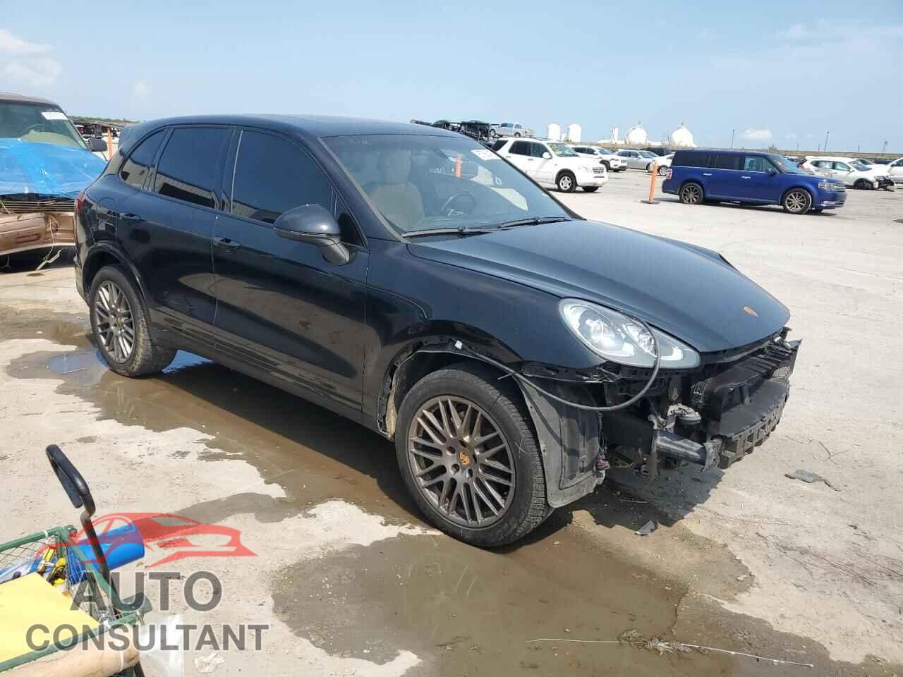 PORSCHE CAYENNE 2017 - WP1AA2A26HKA86278