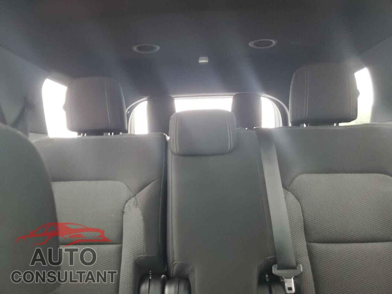 FORD EXPLORER 2017 - 1FM5K7D89HGA55683