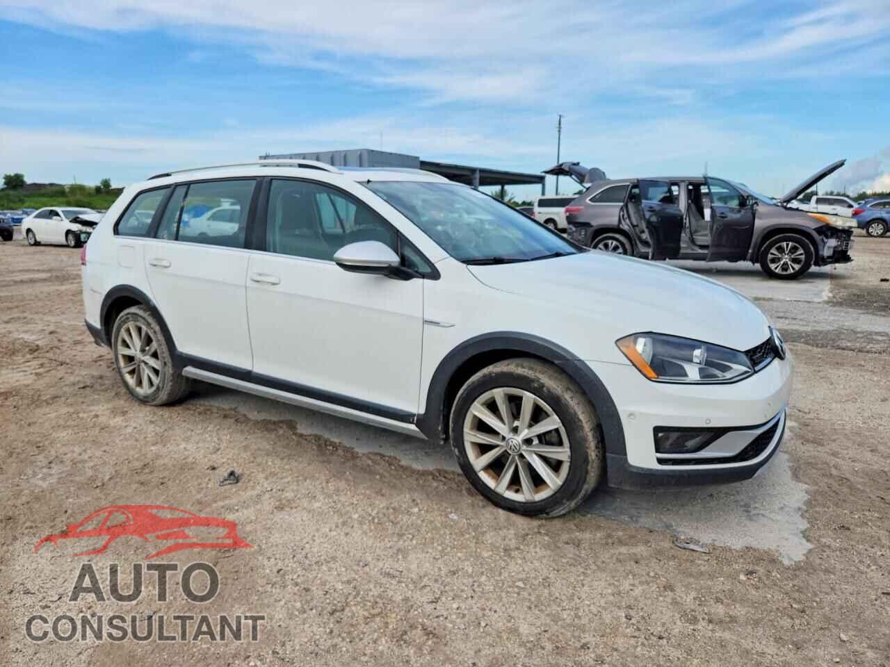 VOLKSWAGEN GOLF 2017 - 3VWH17AU1HM507912
