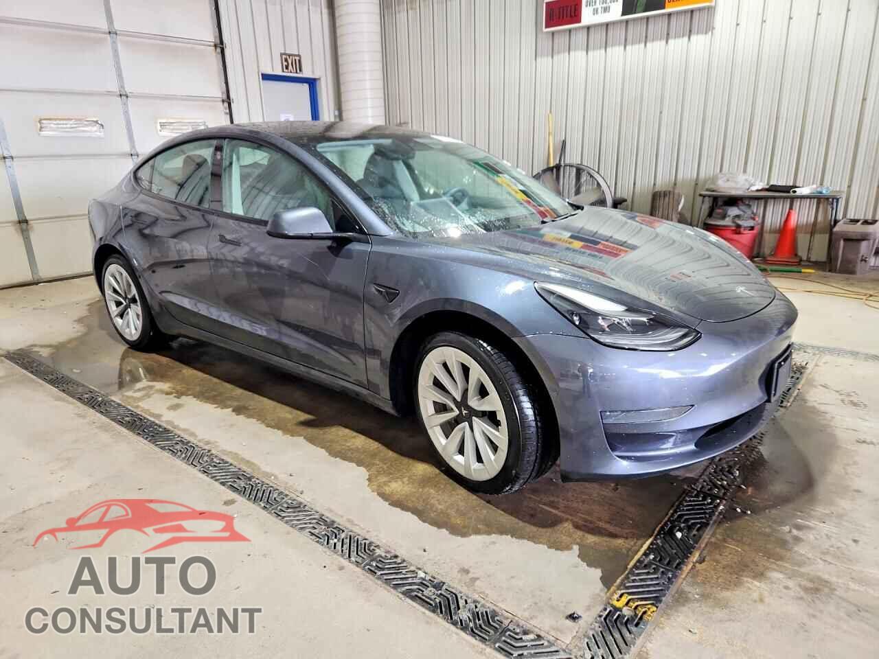 TESLA MODEL 3 2021 - 5YJ3E1EA4MF062272