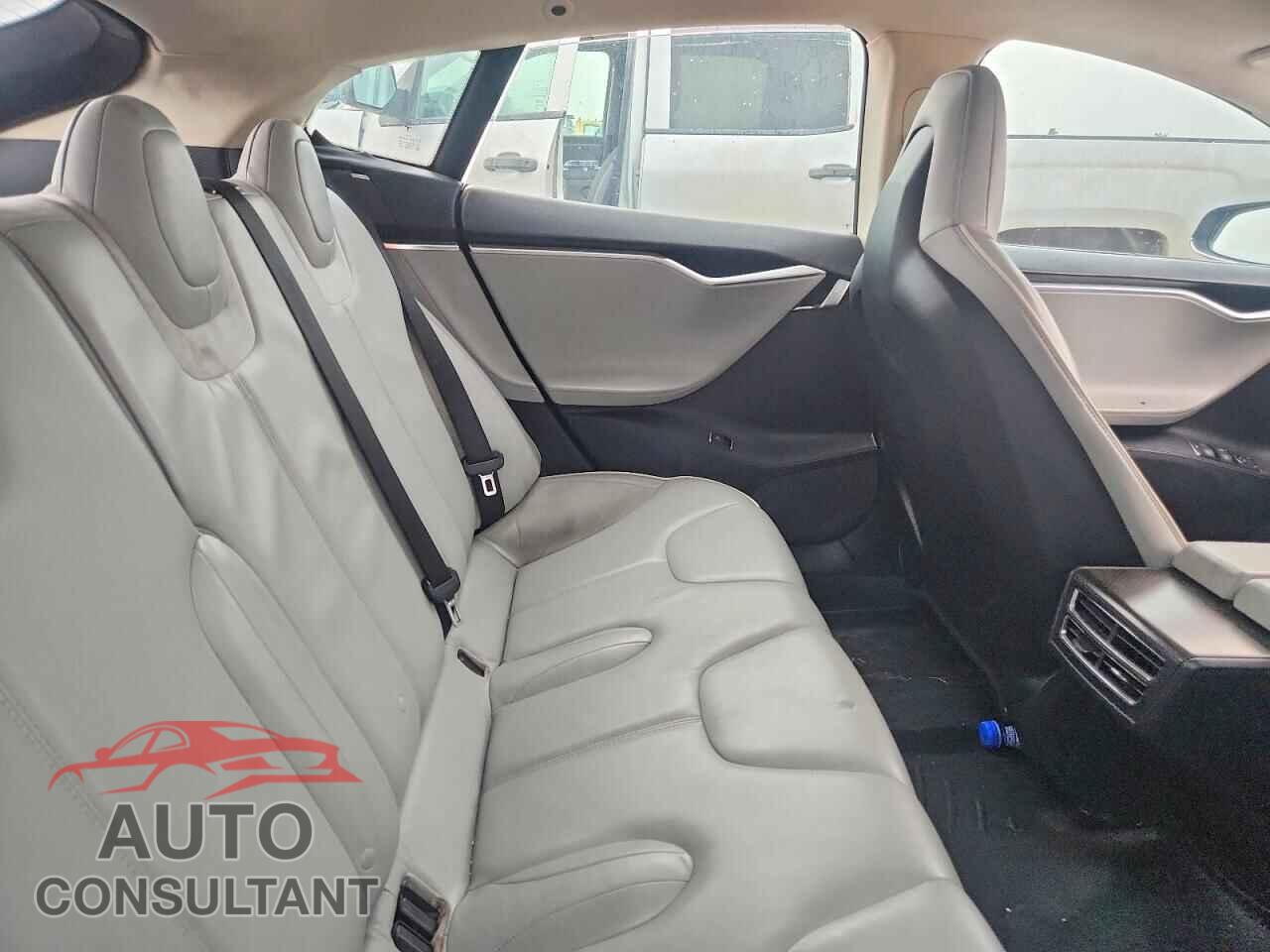 TESLA MODEL S 2012 - 5YJSA1CPXCFP01817