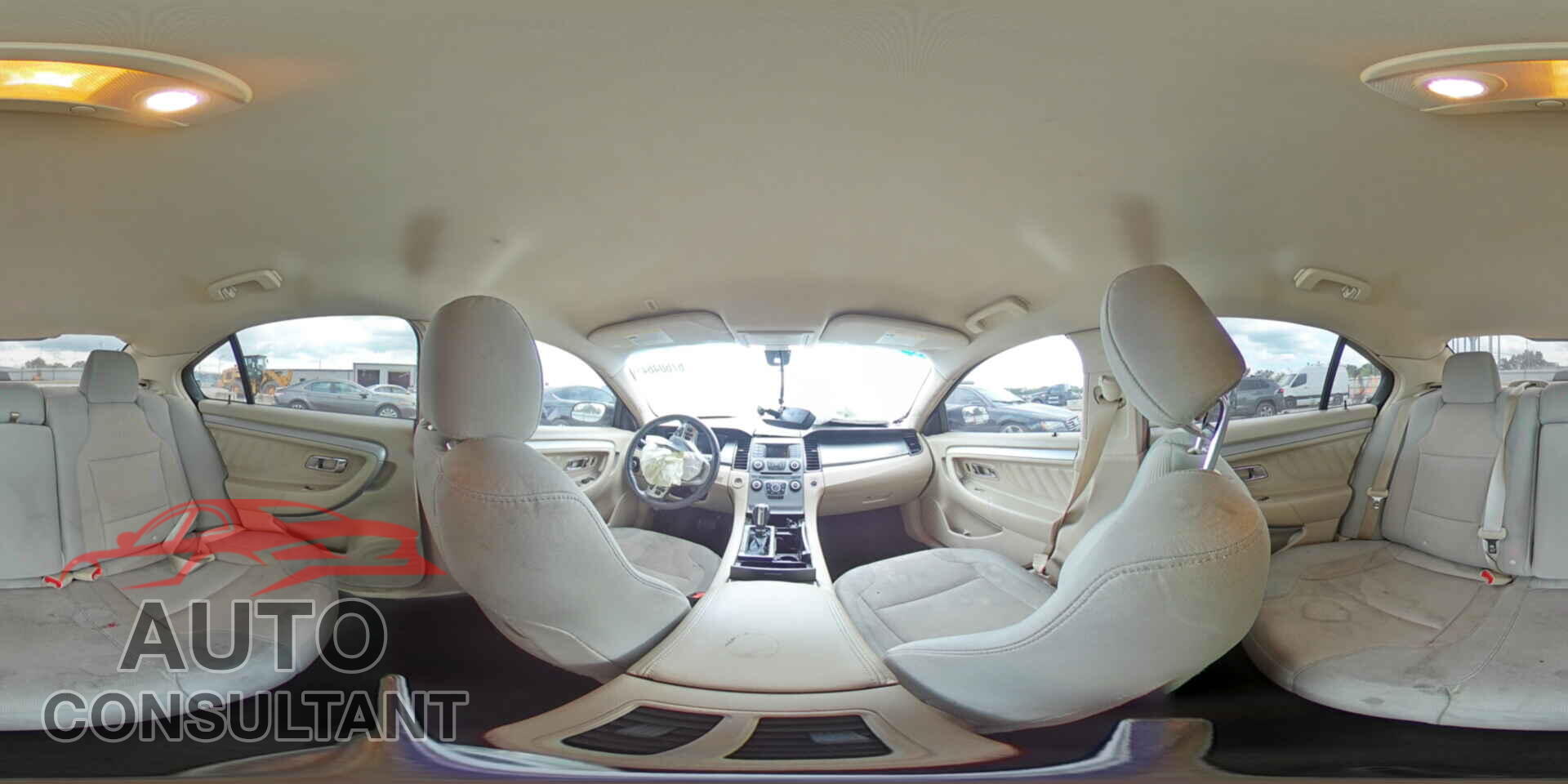 FORD TAURUS 2017 - 1FAHP2E82HG103647
