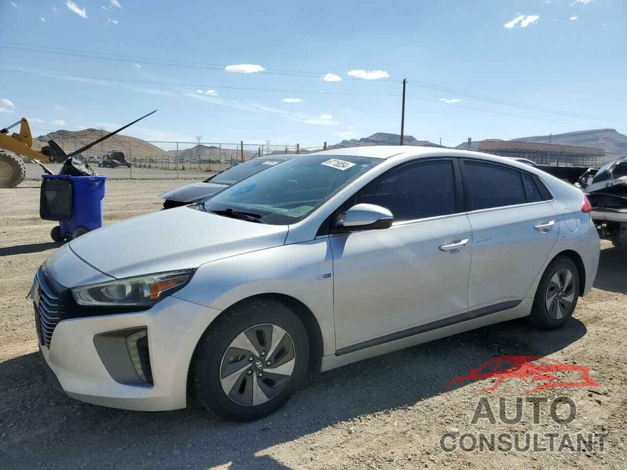 HYUNDAI IONIQ 2017 - KMHC75LC6HU024217