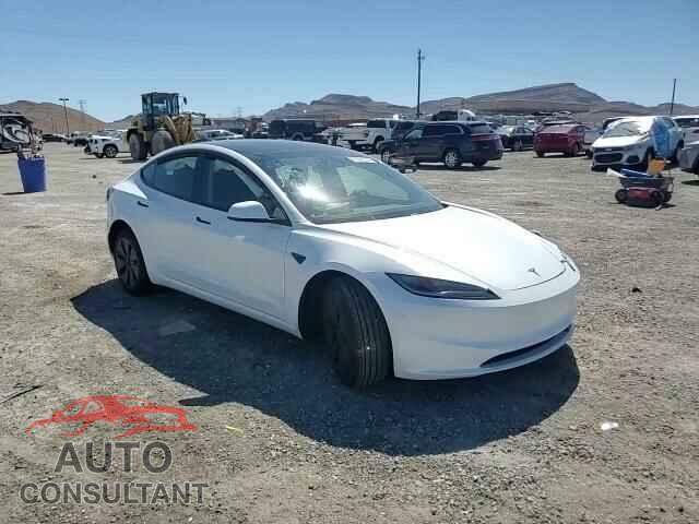 TESLA MODEL 3 2024 - 5YJ3E1EA2RF828426