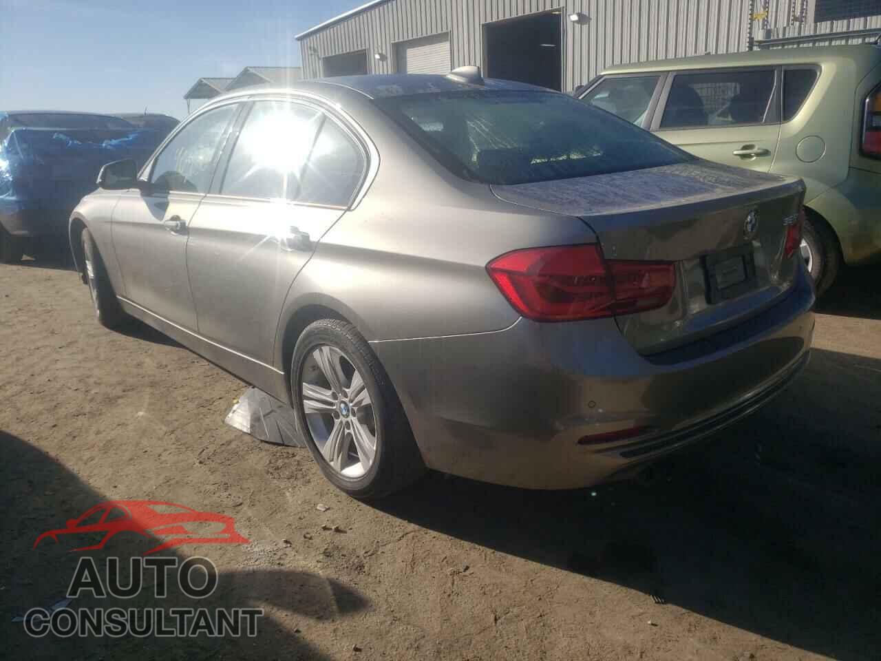 BMW 3 SERIES 2016 - WBA8E9G51GNT84648