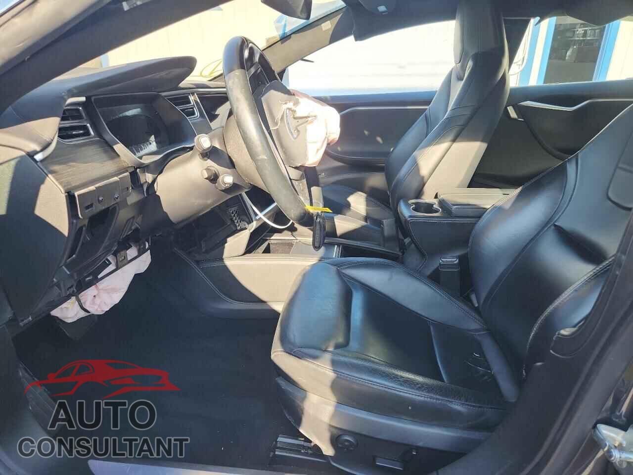 TESLA MODEL S 2015 - 5YJSA1E24FF116267
