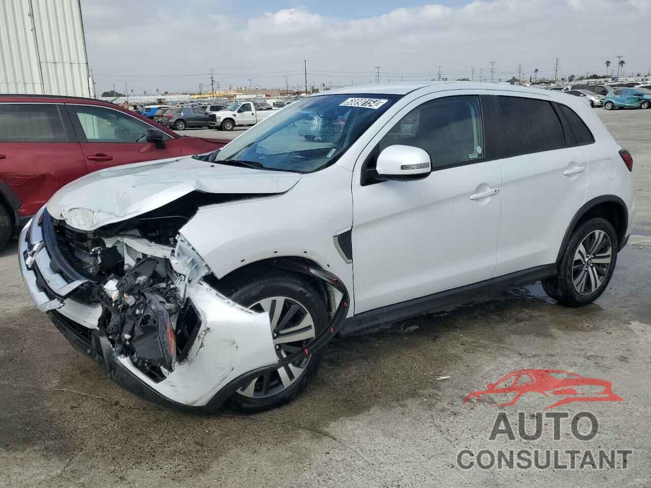 MITSUBISHI OUTLANDER 2023 - JA4ARUAU1PU011783