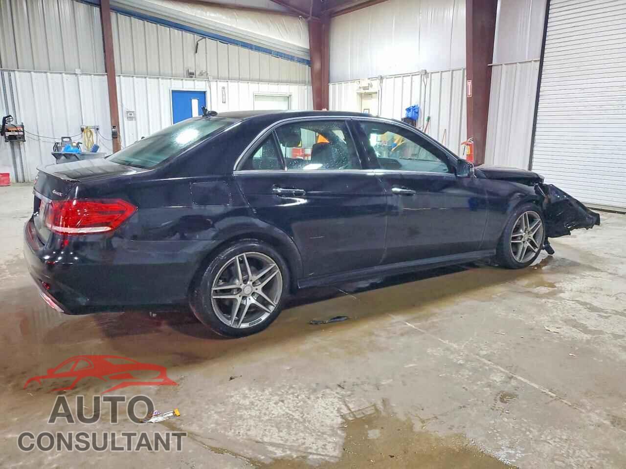 MERCEDES-BENZ E-CLASS 2015 - WDDHF6HB0FB124492