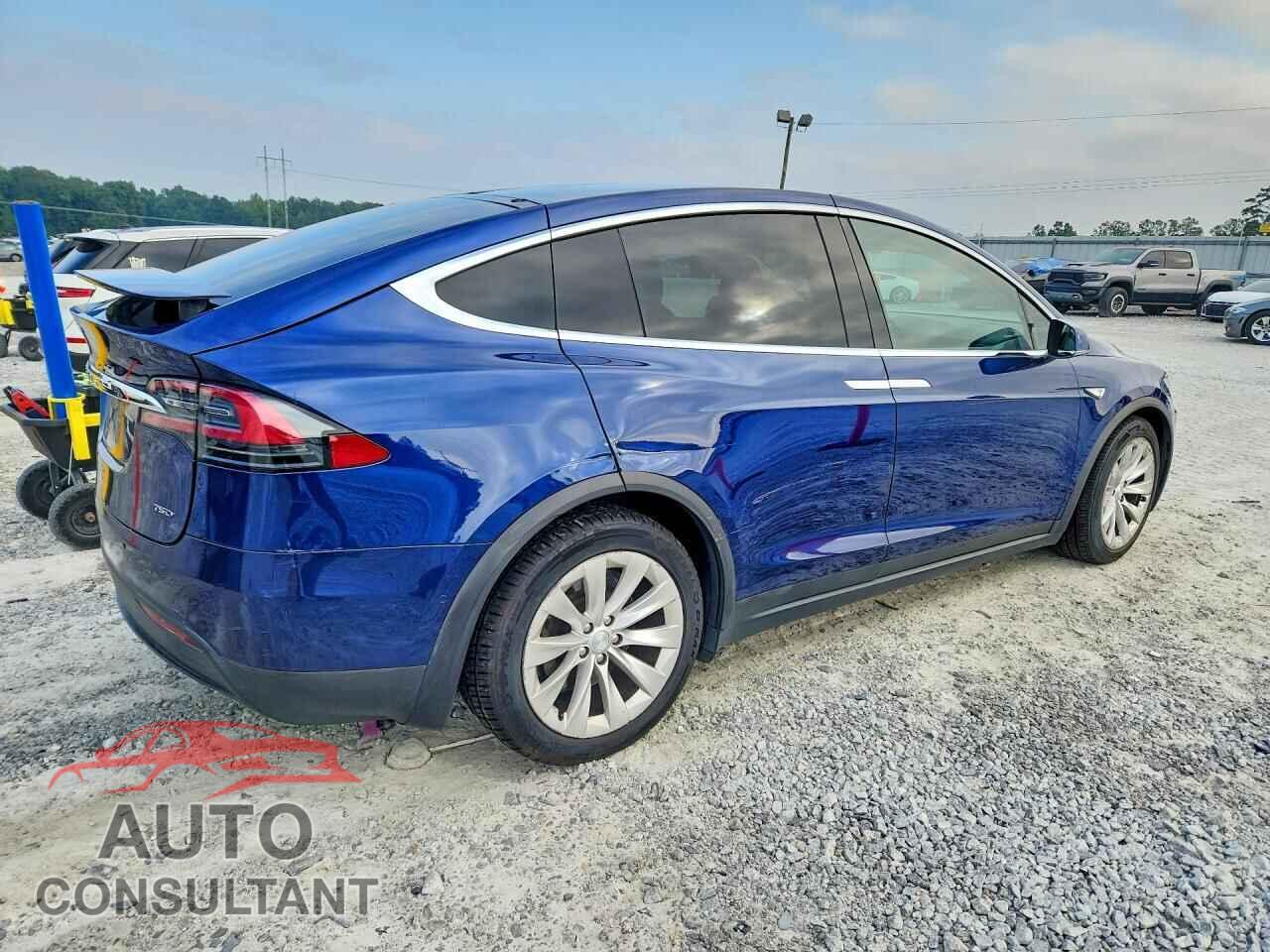 TESLA MODEL X 2016 - 5YJXCAE29GF015968