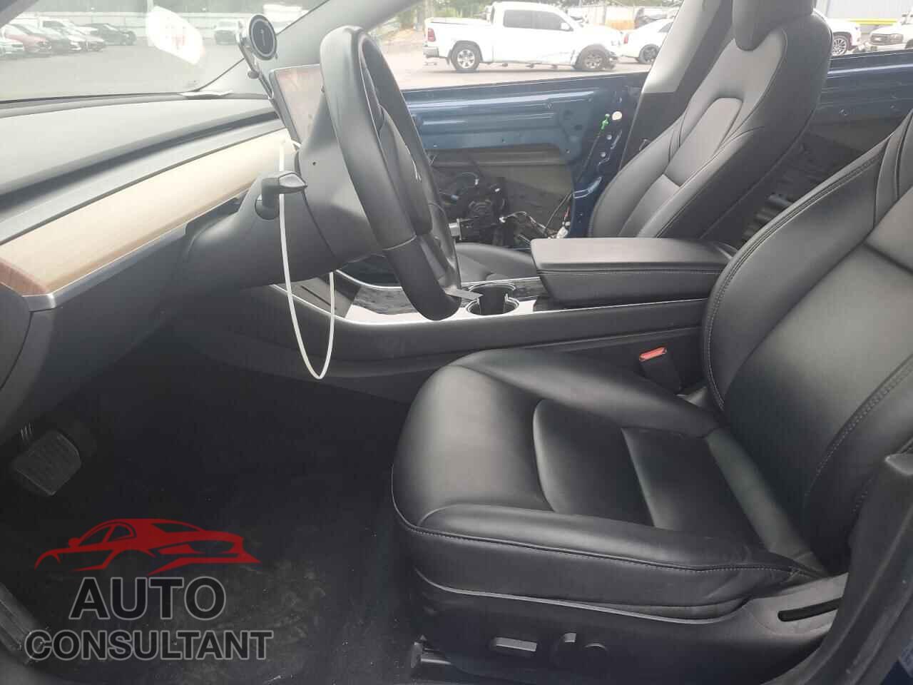 TESLA MODEL 3 2019 - 5YJ3E1EB2KF387444
