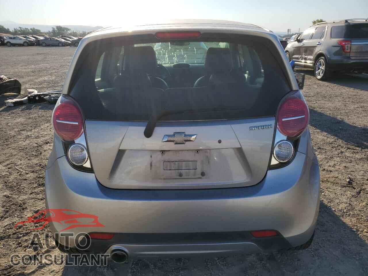 CHEVROLET SPARK 2014 - KL8CD6S9XEC534122