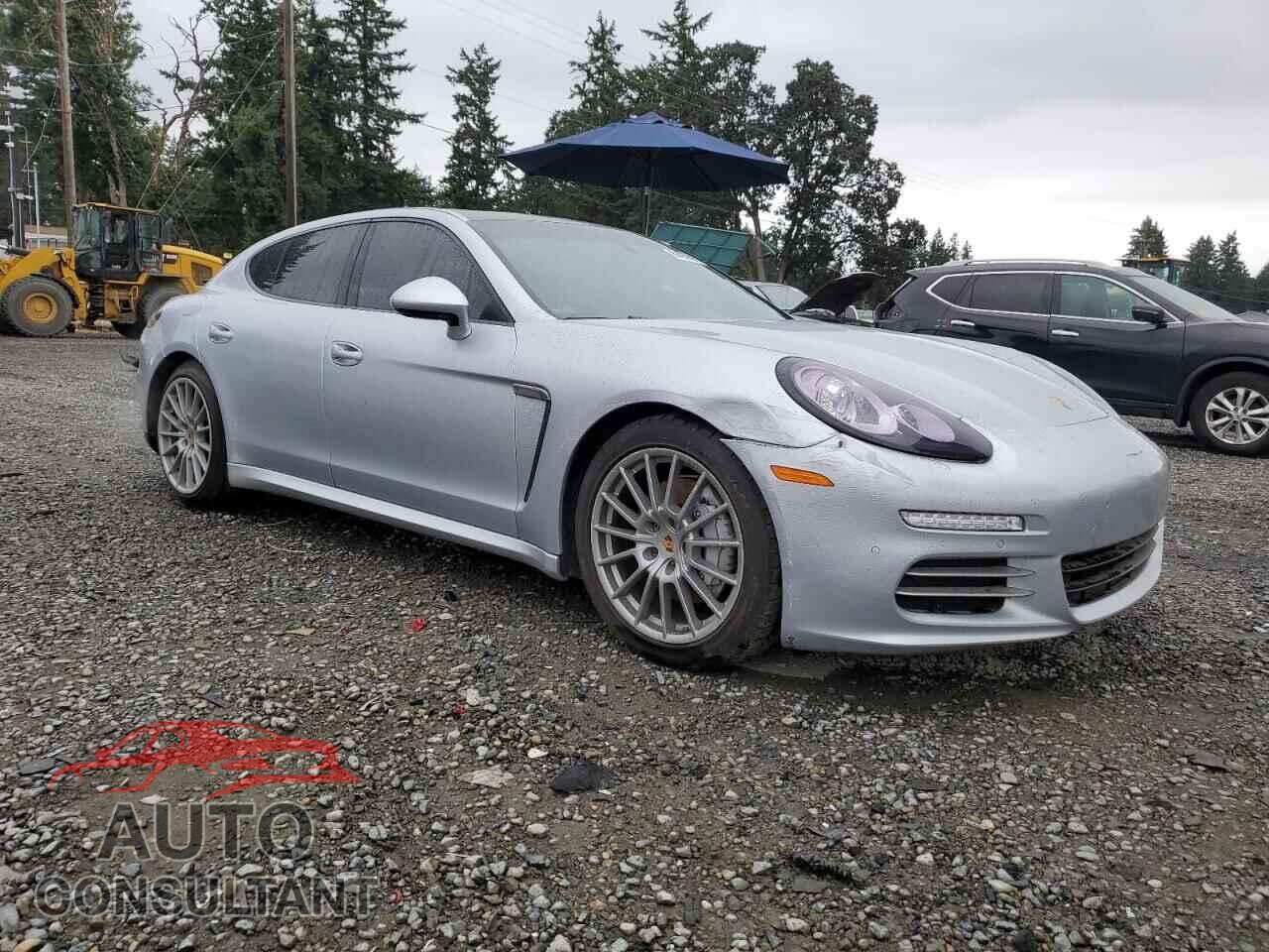 PORSCHE PANAMERA 2014 - WP0AA2A75EL011039