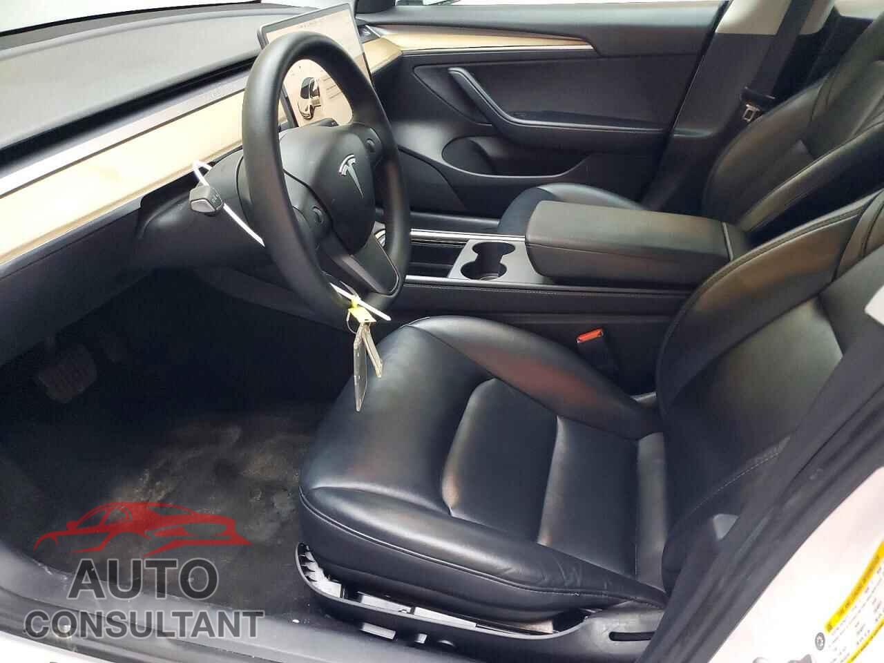 TESLA MODEL 3 2022 - 5YJ3E1EA2NF371126