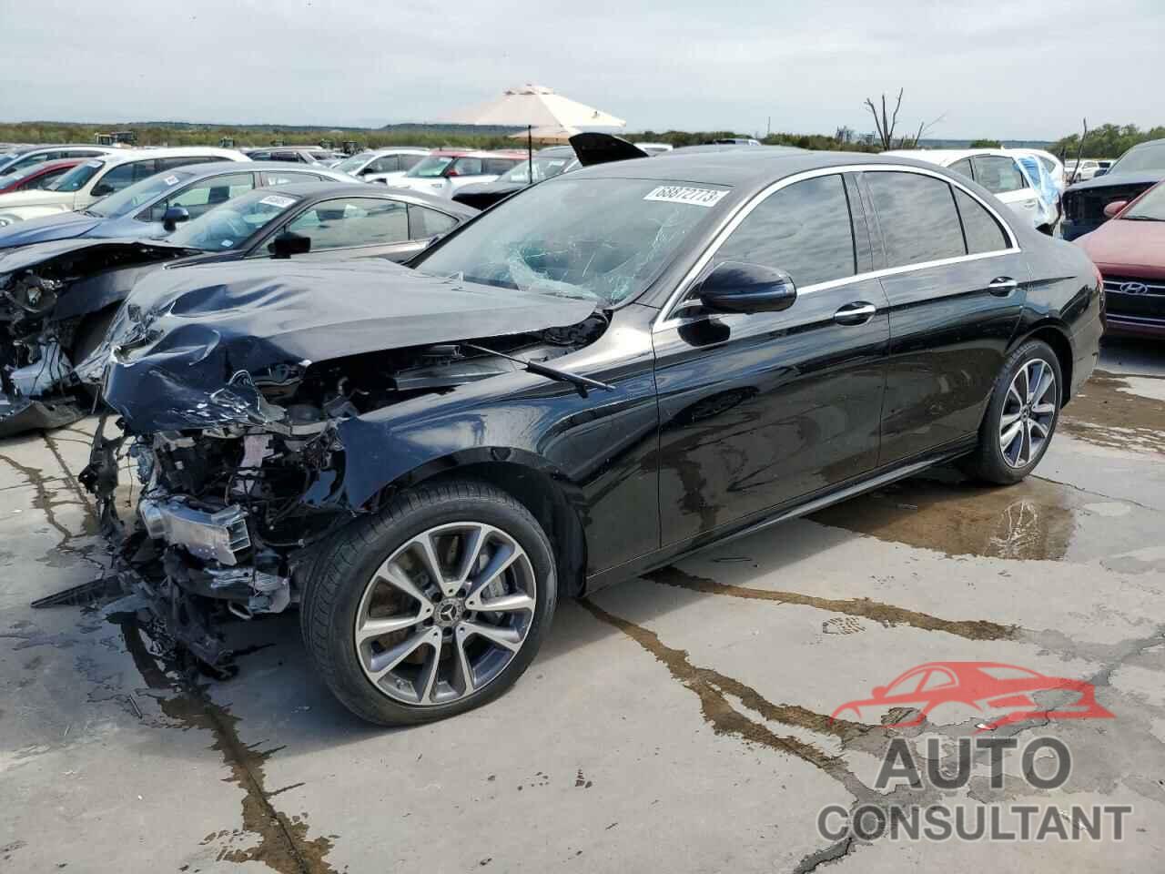 MERCEDES-BENZ E-CLASS 2022 - W1KZF5KB6NB036326