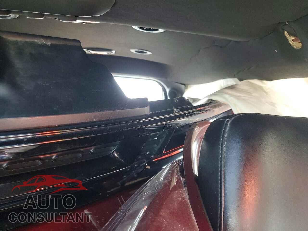 DODGE DURANGO 2018 - 1C4RDJDG0JC271892