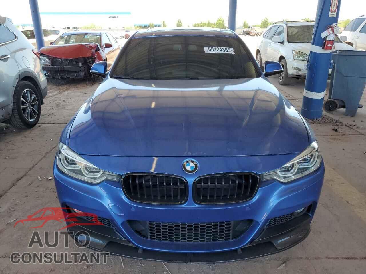 BMW 3 SERIES 2016 - WBA8B3G55GNT92807