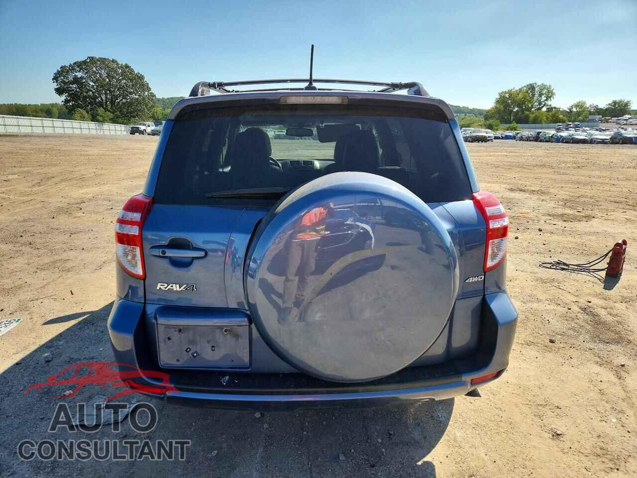 TOYOTA RAV4 2011 - 2T3DF4DV7BW172540
