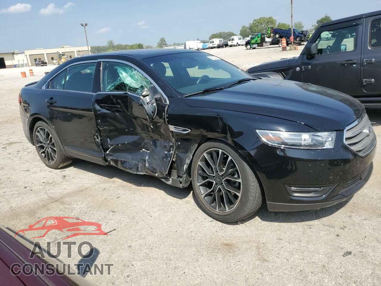 FORD TAURUS 2017 - 1FAHP2E8XHG125525