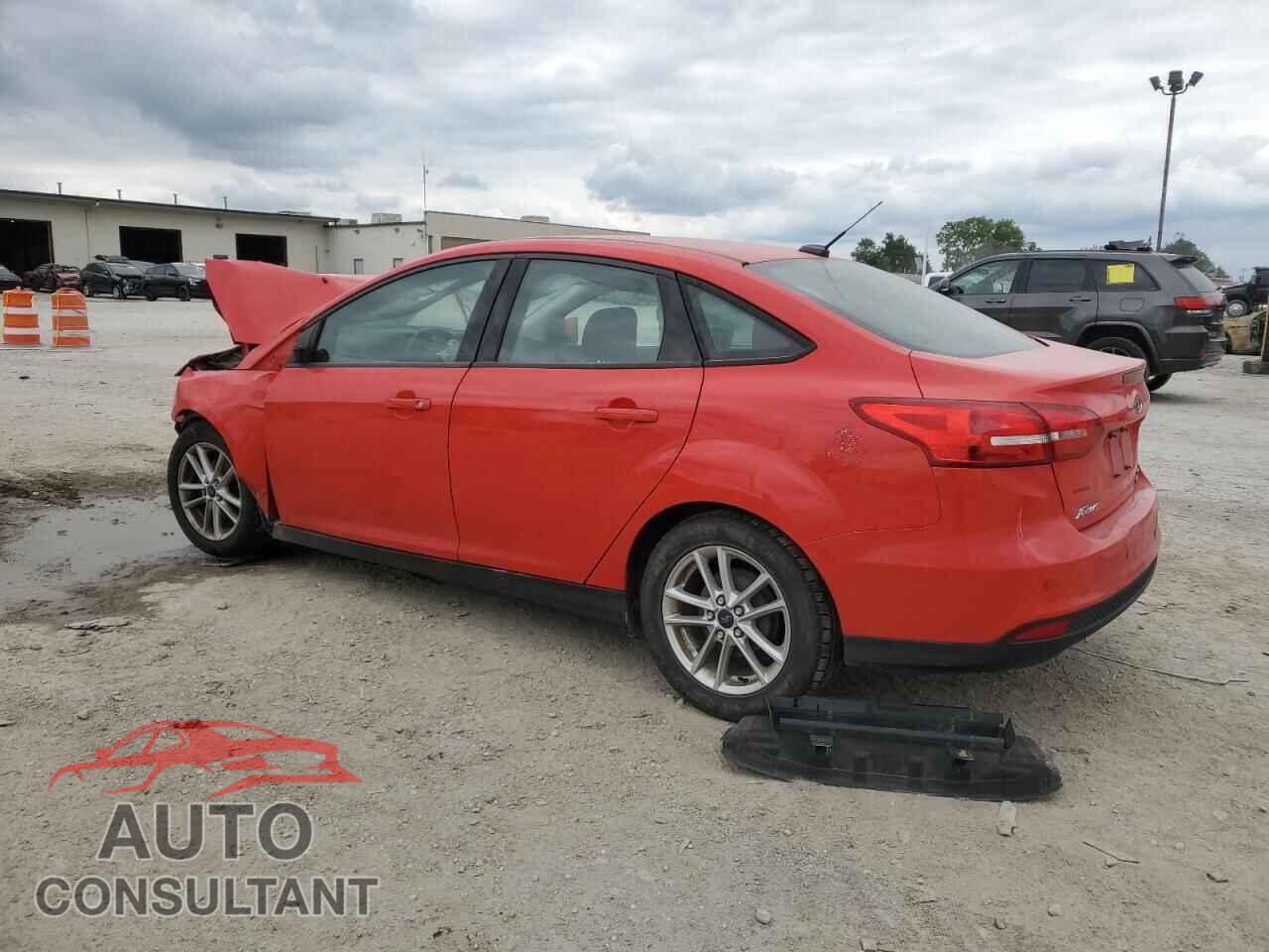 FORD FOCUS 2015 - 1FADP3F23FL254208
