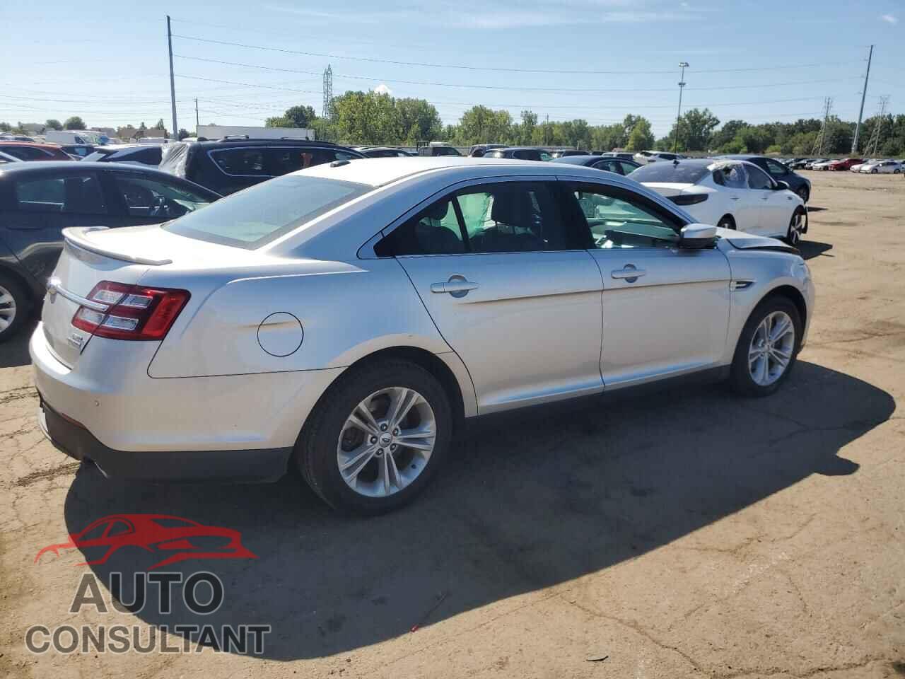 FORD TAURUS 2017 - 1FAHP2E8XHG146617