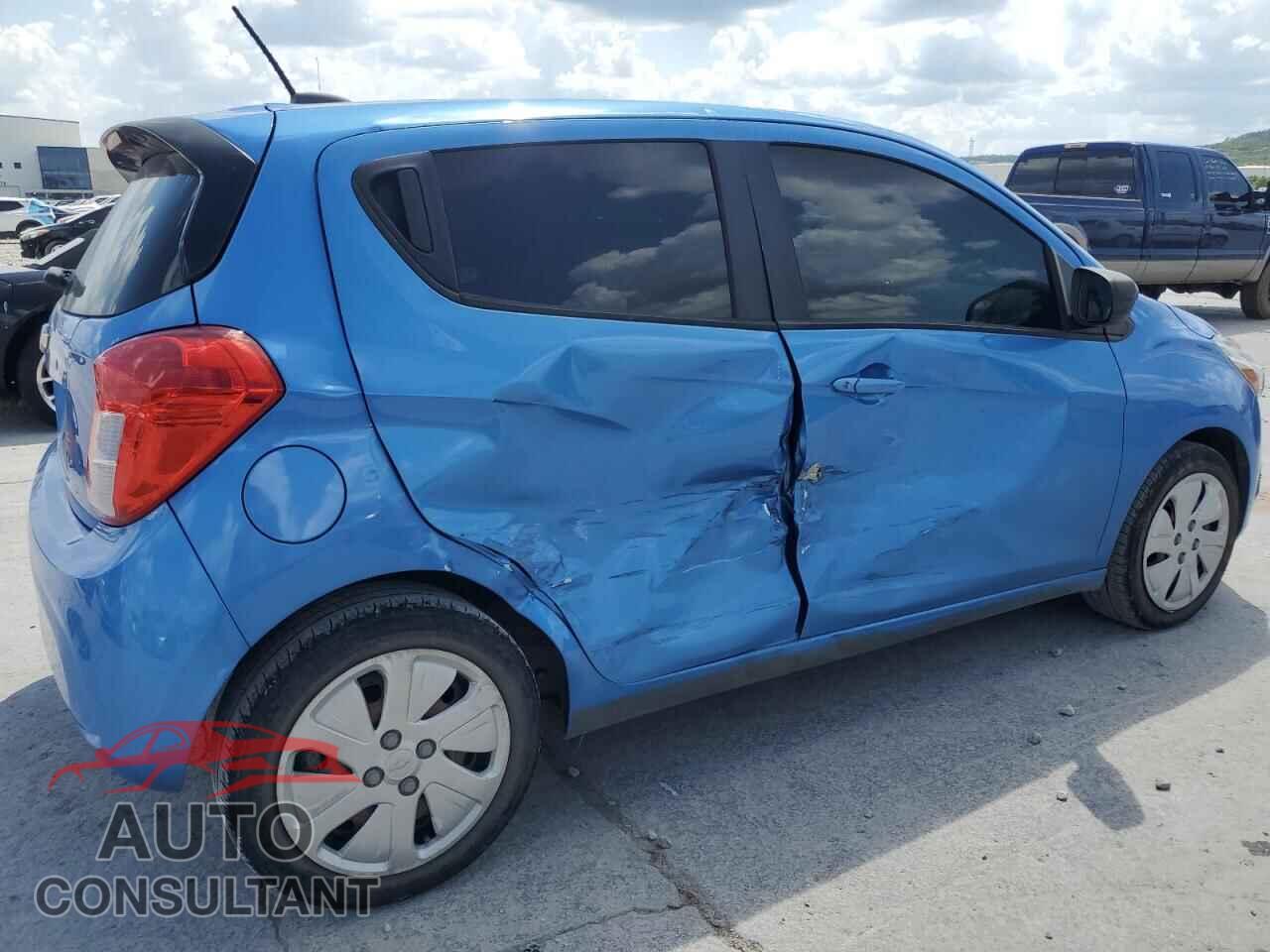 CHEVROLET SPARK 2017 - KL8CB6SA4HC815918