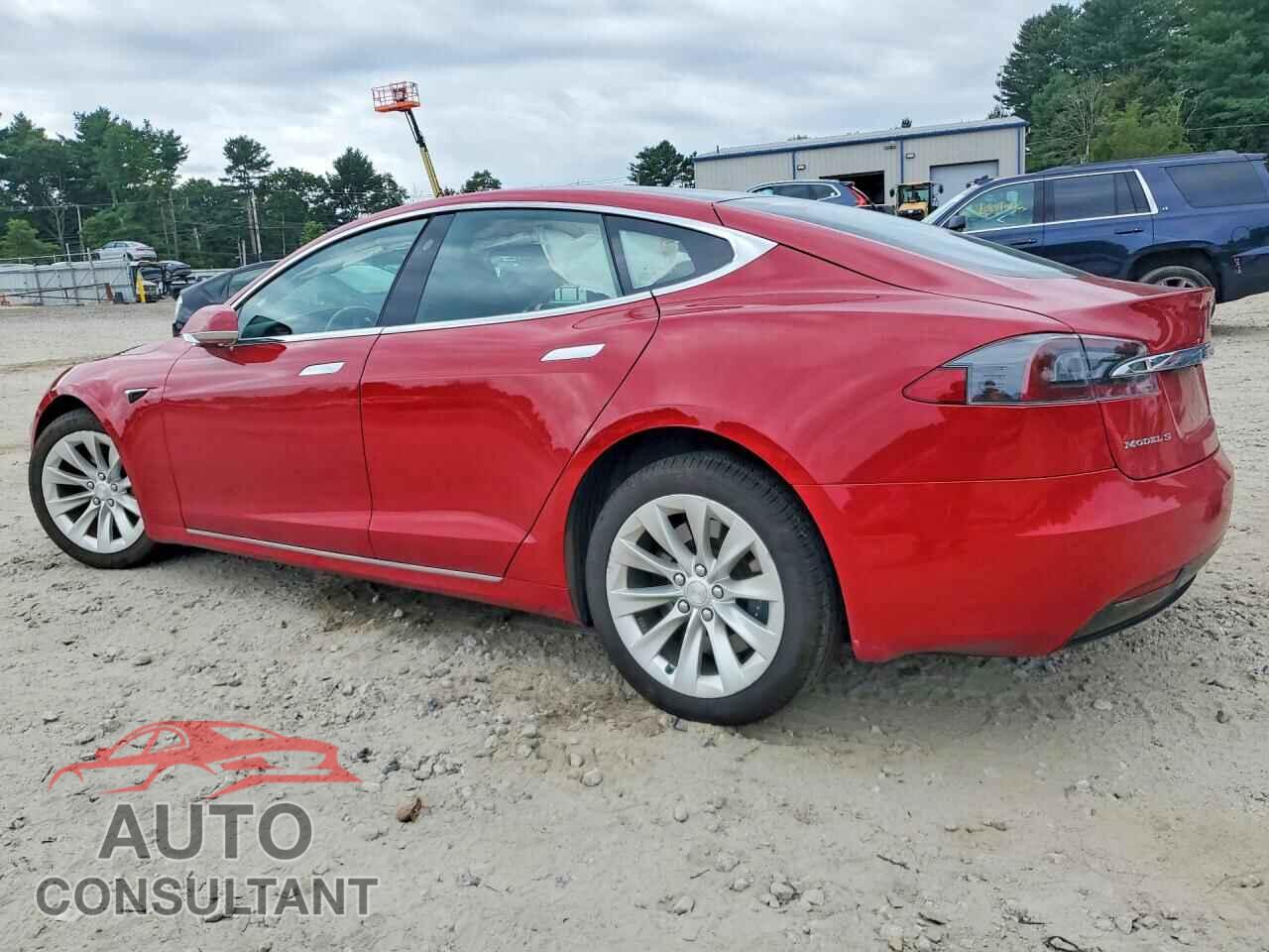 TESLA MODEL S 2018 - 5YJSA1E24JF277324