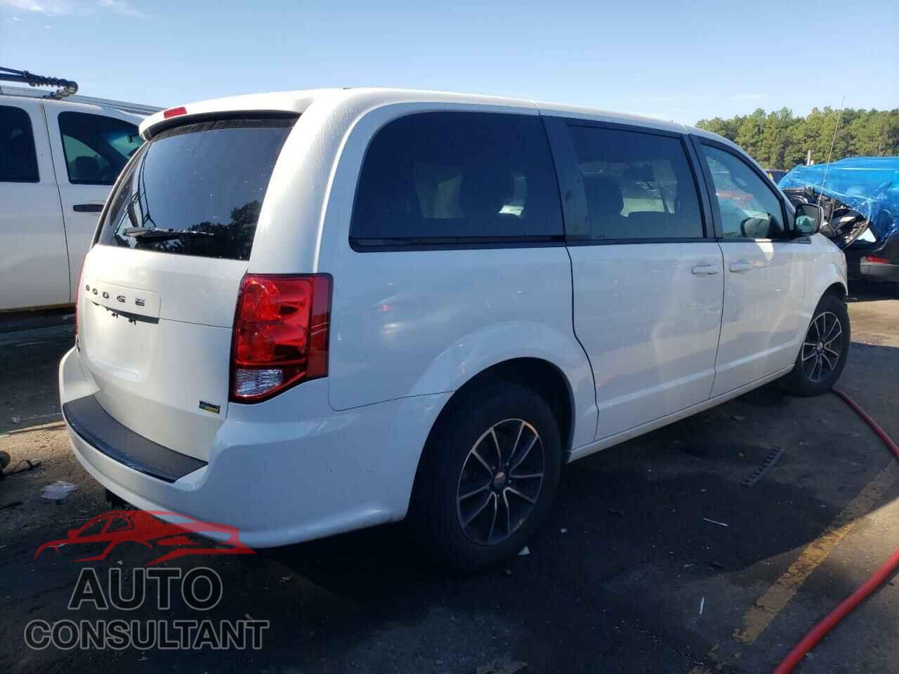 DODGE CARAVAN 2018 - 2C4RDGBG1JR220124