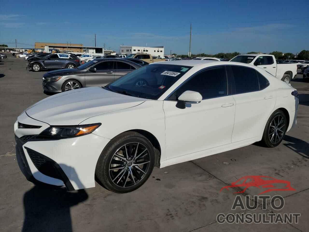 TOYOTA CAMRY 2022 - 4T1G11AK1NU655359