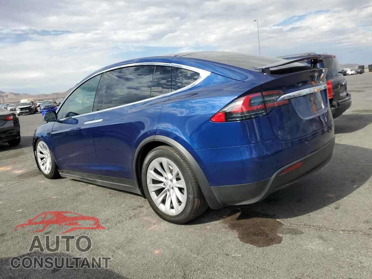 TESLA MODEL X 2019 - 5YJXCAE22KF213610