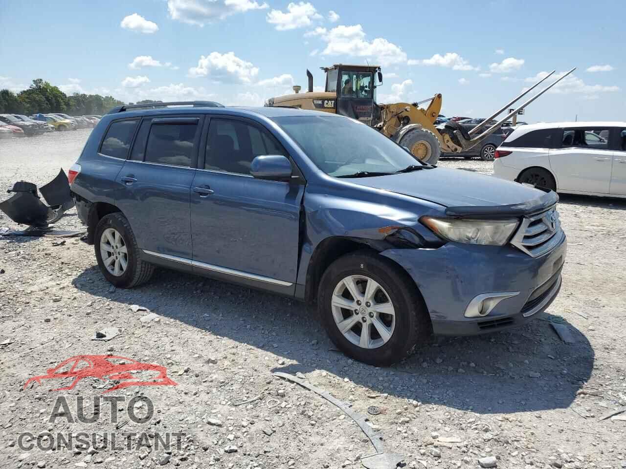 TOYOTA HIGHLANDER 2013 - 5TDBK3EH8DS270552