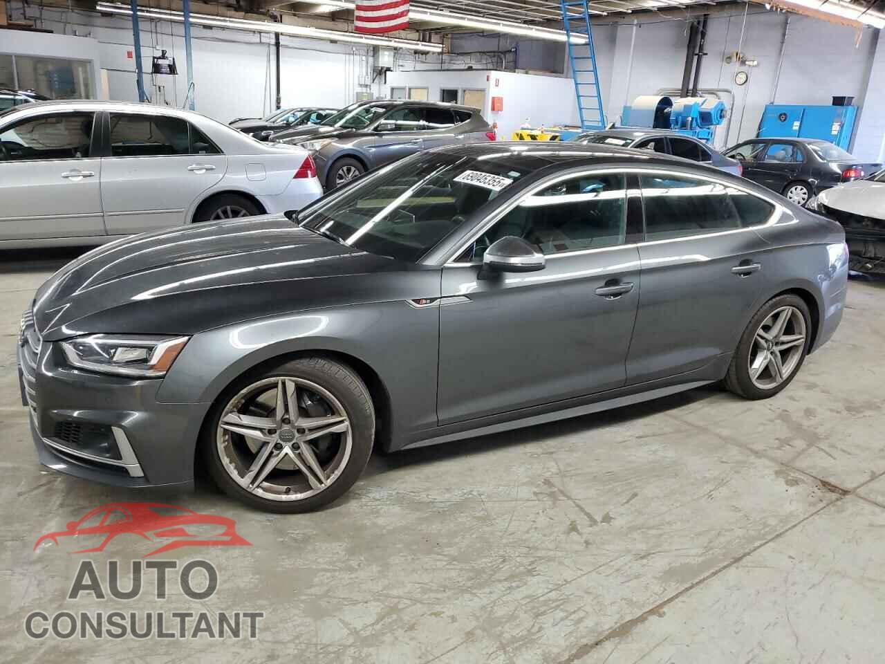AUDI S5/RS5 2018 - WAUC4CF57JA009261