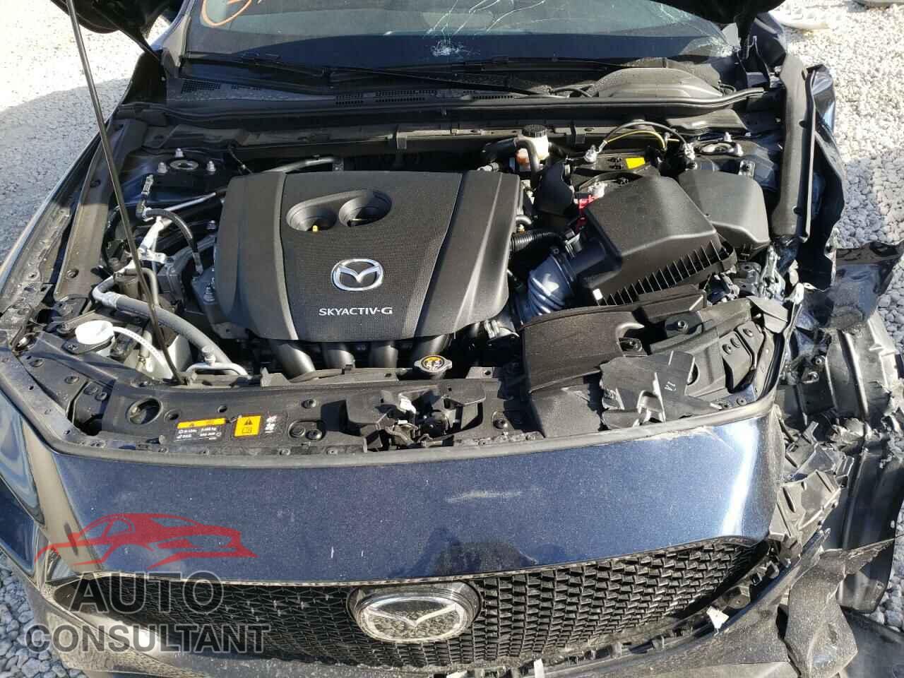 MAZDA 3 2021 - JM1BPAKL0M1318878