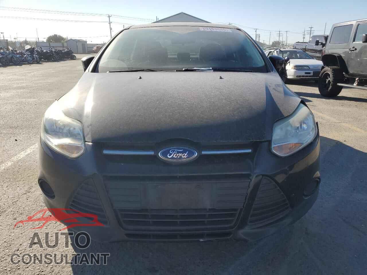 FORD FOCUS 2014 - 1FADP3F23EL420516