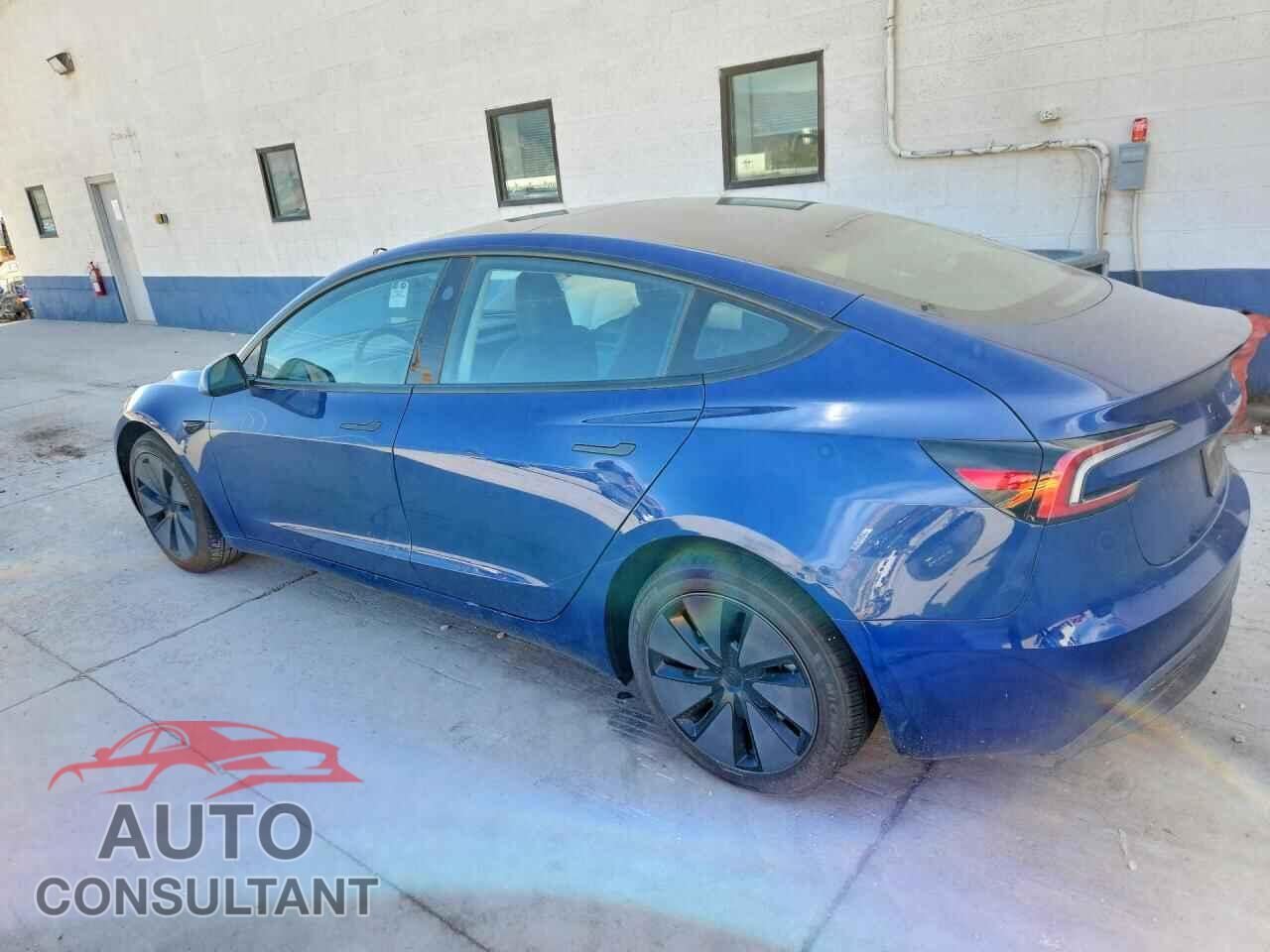 TESLA MODEL 3 2025 - 5YJ3E1EA0SF920415