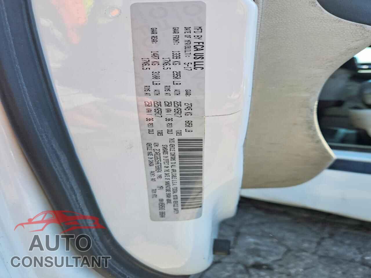 DODGE CARAVAN 2017 - 2C4RDGBG5HR768024