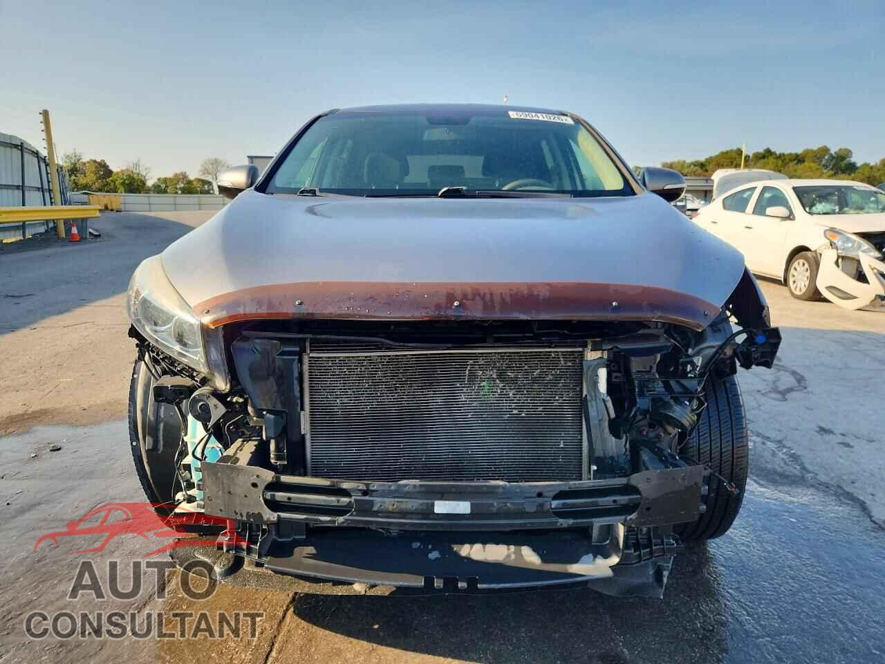 KIA SORENTO 2017 - 5XYPG4A33HG246850