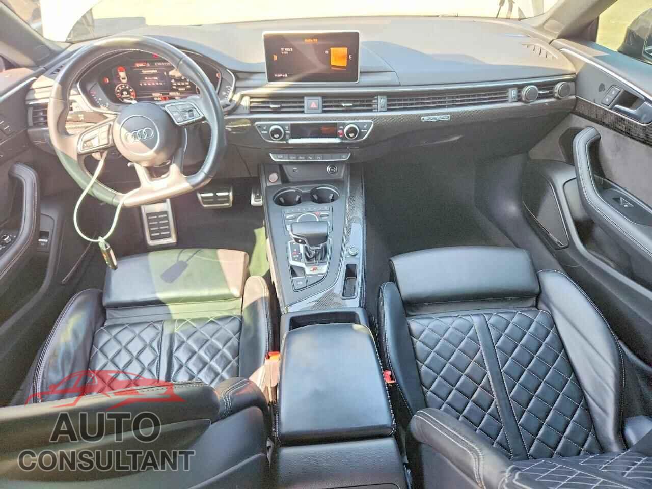 AUDI S5/RS5 2019 - WAUC4CF59KA068314