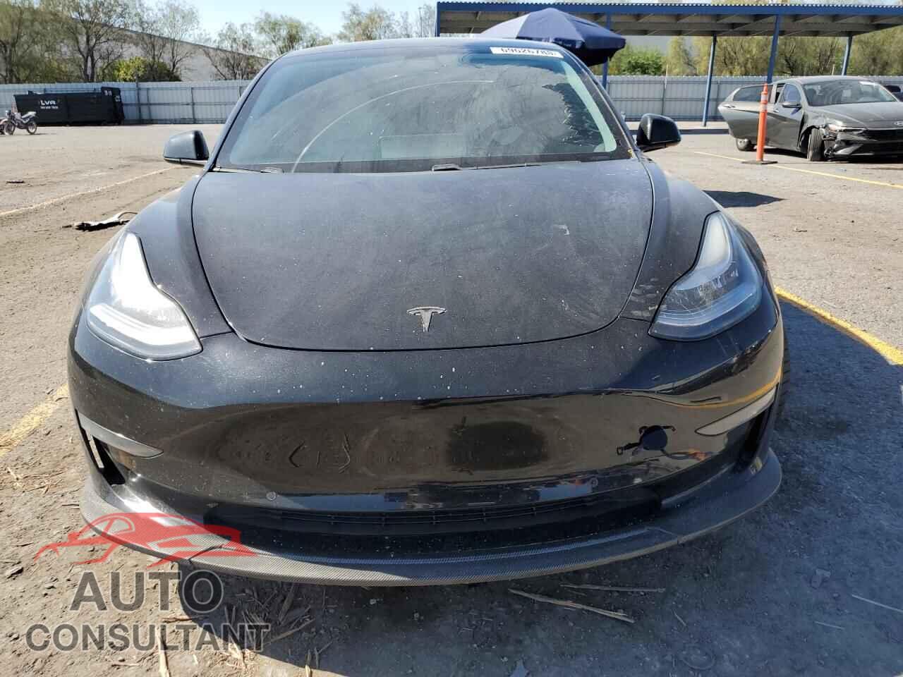 TESLA MODEL 3 2019 - 5YJ3E1EB5KF391567